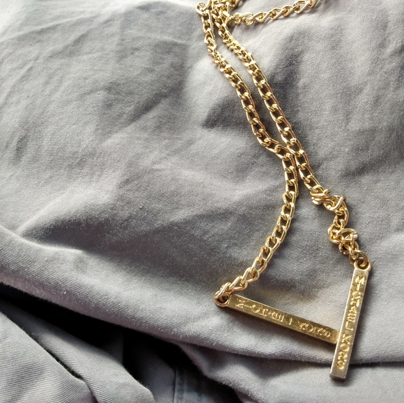 Micheal Kors  chain - Picture 8 of 9